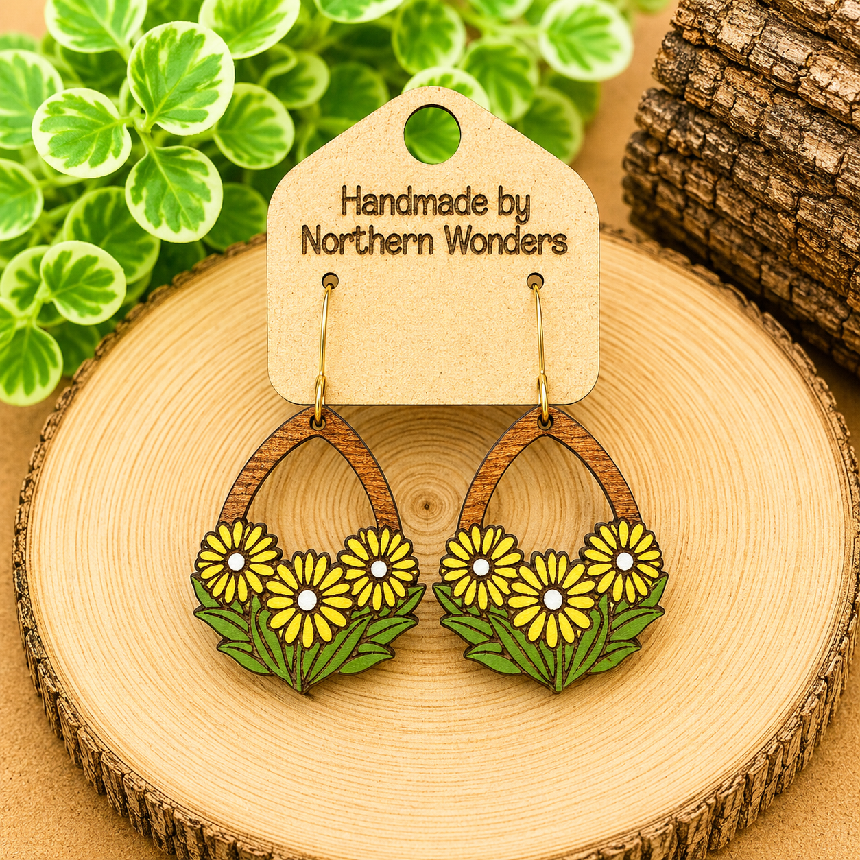 Daisy Wood Earring